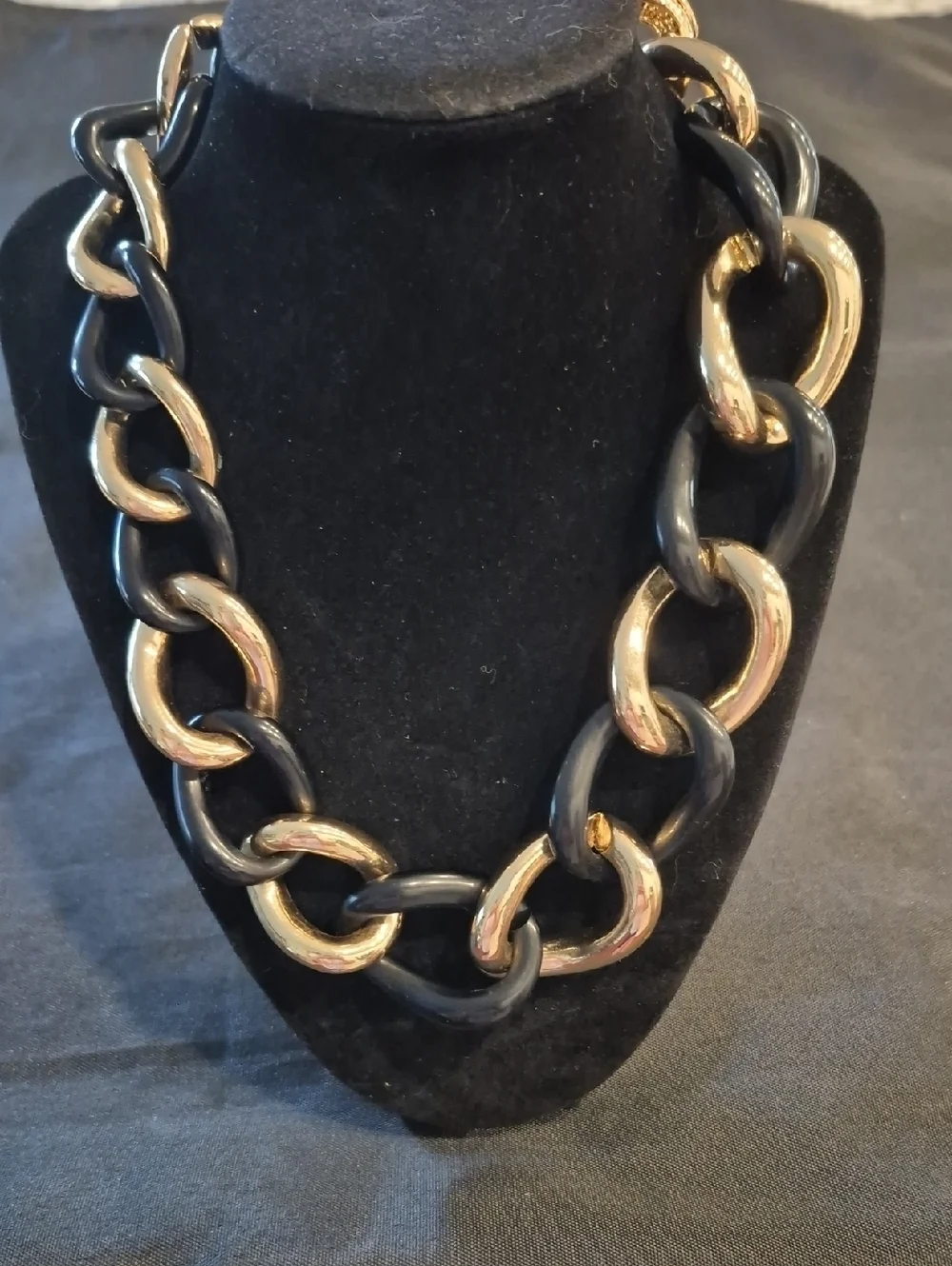 Gold and Black Chunky Metal  Chain Link Necklace - Women Jewelry